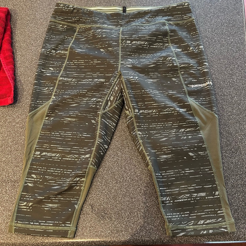 Patagonia Endless Run Capris